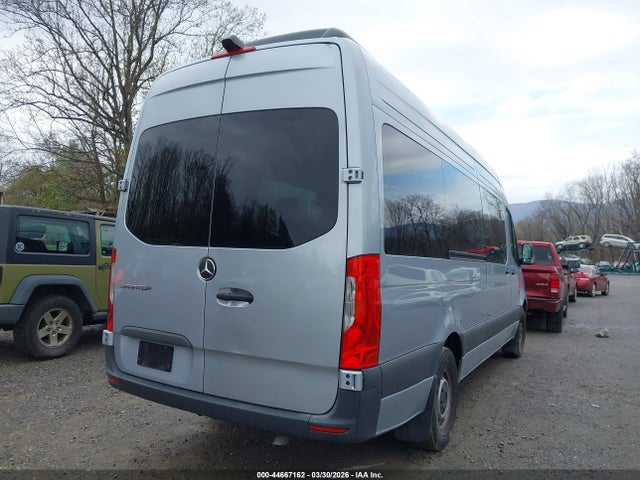 Продажа на аукционе авто 2025 Mercedes-benz Sprinter 2500 High Roof 4-cyl Diesel, vin: W1Z4KGHY7ST213521, номер лота: 44667162