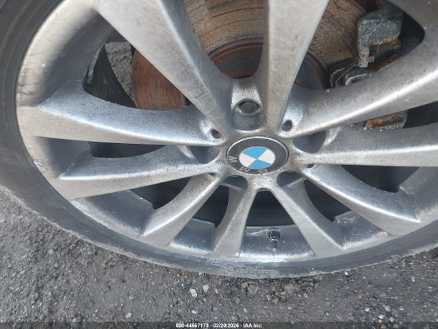 44667173 :رقم المزاد ، WBA8A3C57JA505180 vin ، 2018 Bmw 320i Xdrive مزاد بيع