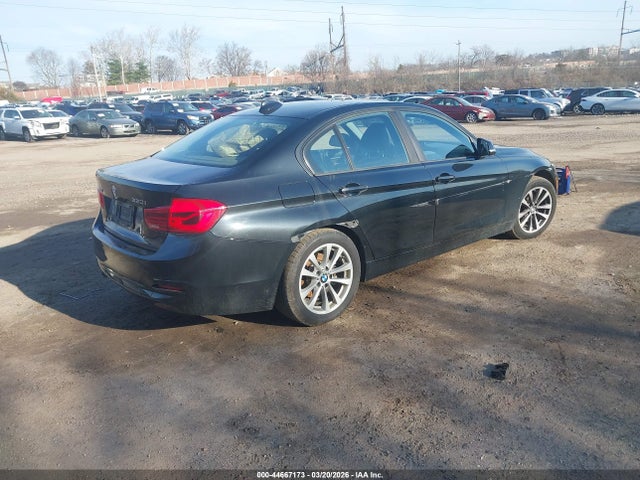 44667173 :رقم المزاد ، WBA8A3C57JA505180 vin ، 2018 Bmw 320i Xdrive مزاد بيع