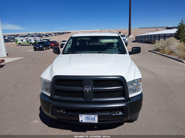 3C7WR5AJ9JG284121 RAM 2500 Tradesman 4x4 8&#039; Box