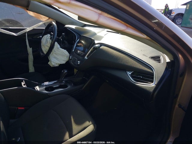 2018 Chevrolet Malibu Hybrid მანქანა იყიდება აუქციონზე, vin: 1G1ZF5SUXJF279404, აუქციონის ნომერი: 44667184
