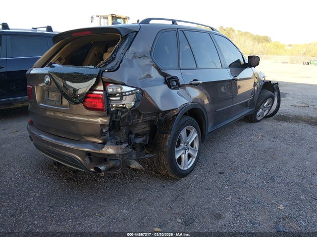 2011 BMW X5 5UXZW0C57BL662297 Photo 3