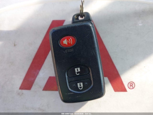 Продаж на аукціоні авто 2015 Toyota Prius Two, vin: JTDKN3DU3F0480553, номер лоту: 44667228