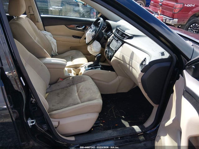 Продаж на аукціоні авто 2017 Nissan Rogue Sv, vin: JN8AT2MV3HW279261, номер лоту: 44667243
