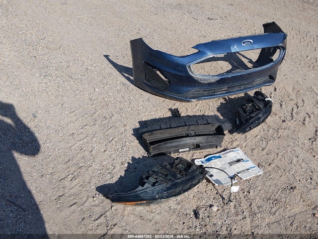 44667292 :رقم المزاد ، 3FA6P0T90KR238584 vin ، 2019 Ford Fusion Se مزاد بيع