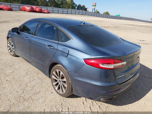 44667292 :رقم المزاد ، 3FA6P0T90KR238584 vin ، 2019 Ford Fusion Se مزاد بيع