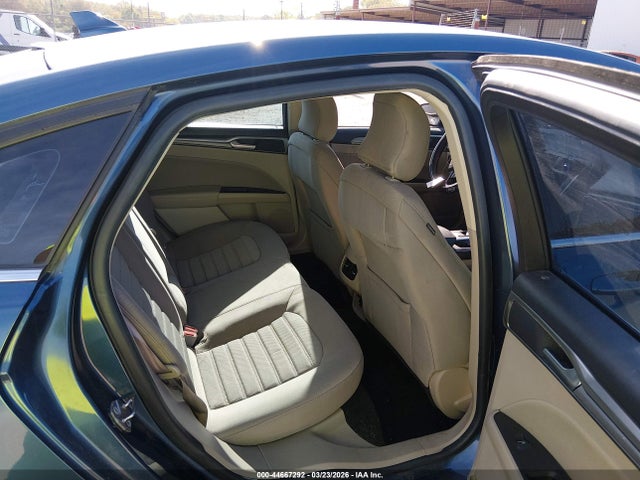 44667292 :رقم المزاد ، 3FA6P0T90KR238584 vin ، 2019 Ford Fusion Se مزاد بيع