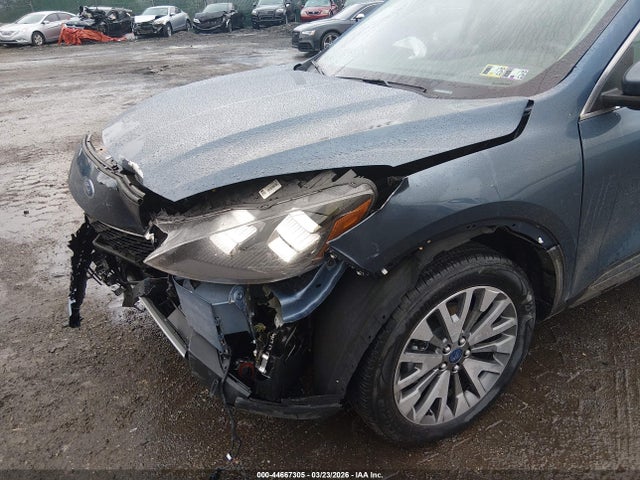 Ford Escape Titanium 2020 1FMCU9J96LUC18844 Image 18