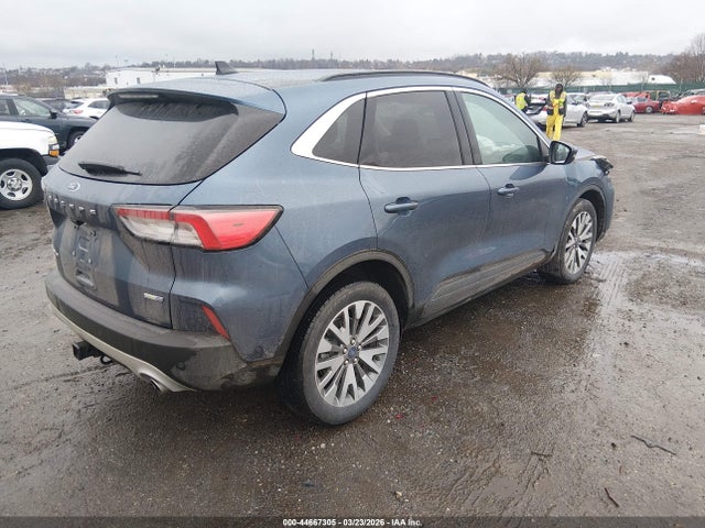 Ford Escape Titanium 2020 1FMCU9J96LUC18844 Image 4