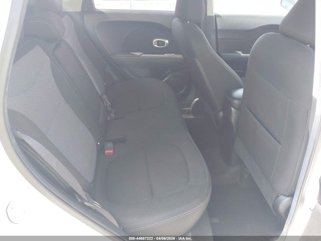 Продаж на аукціоні авто 2018 Kia Soul +, vin: KNDJP3A55J7567065, номер лоту: 44667322