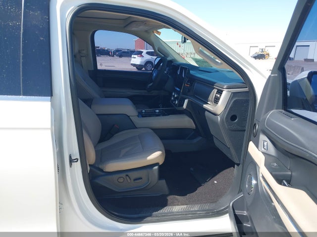 Продажа на аукционе авто 2022 Ford Expedition Xlt, vin: 1FMJU1JT6NEA08407, номер лота: 44667346