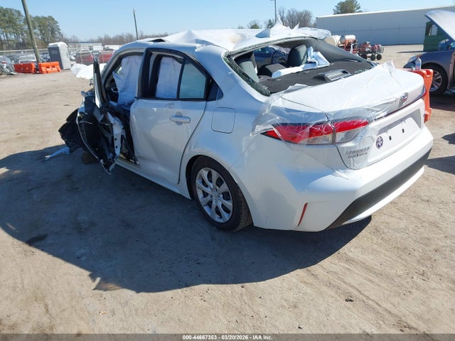 Toyota COROLLA LE 2022 JTDEPMAE7N3002157 Image 3