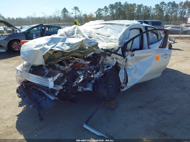Toyota COROLLA LE 2022 JTDEPMAE7N3002157 Image 6
