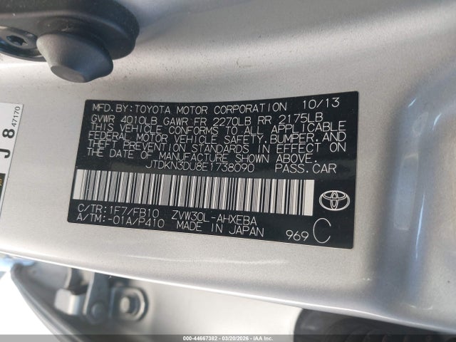JTDKN3DU8E1738090 Toyota Prius Three