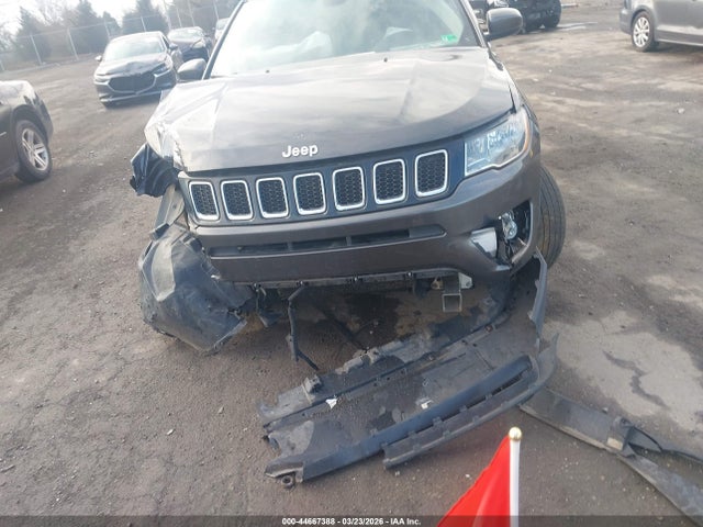 Продажа на аукционе авто 2018 Jeep Compass Latitude 4x4, vin: 3C4NJDBB7JT150300, номер лота: 44667388