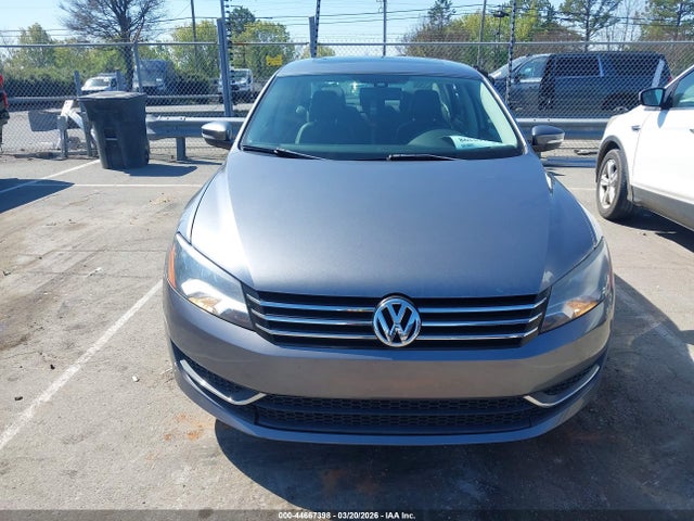 44667398 :رقم المزاد ، 1VWBH7A37DC099663 vin ، 2013 Volkswagen Passat 2.5l Se مزاد بيع