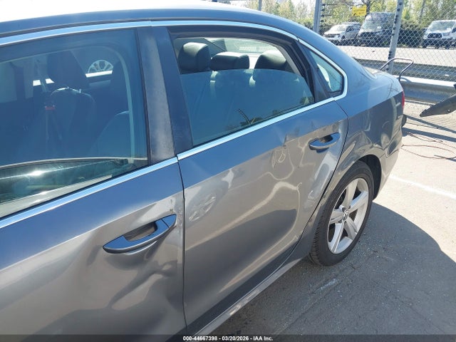 44667398 :رقم المزاد ، 1VWBH7A37DC099663 vin ، 2013 Volkswagen Passat 2.5l Se مزاد بيع