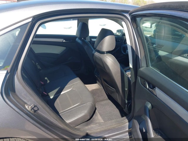 44667398 :رقم المزاد ، 1VWBH7A37DC099663 vin ، 2013 Volkswagen Passat 2.5l Se مزاد بيع