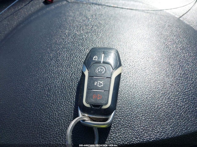 Продажа на аукционе авто 2017 Ford Explorer Xlt, vin: 1FM5K8D83HGE17481, номер лота: 44667403