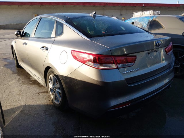 5XXGT4L38JG210056 KIA Optima Lx