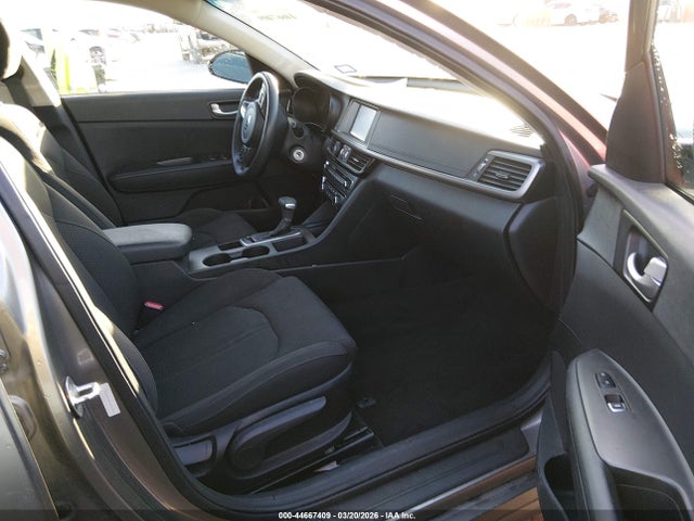 5XXGT4L38JG210056 KIA Optima Lx