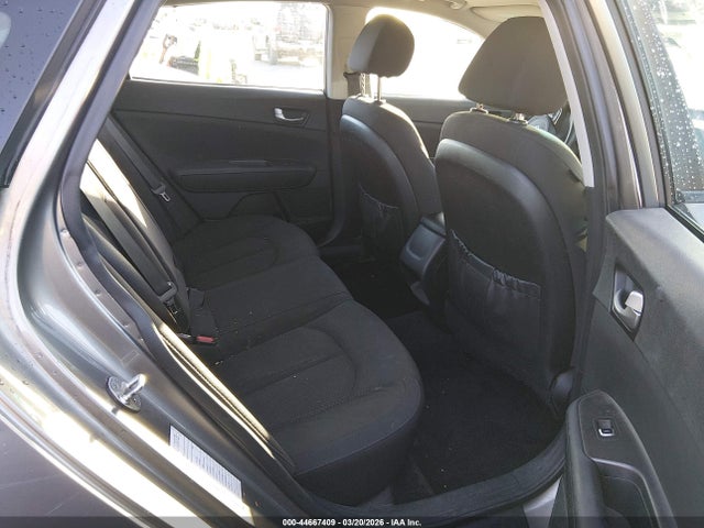 5XXGT4L38JG210056 KIA Optima Lx