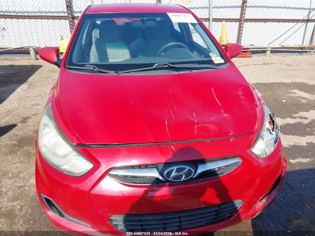44667435 :رقم المزاد ، KMHCT4AE3DU306318 vin ، 2013 Hyundai Accent Gls مزاد بيع