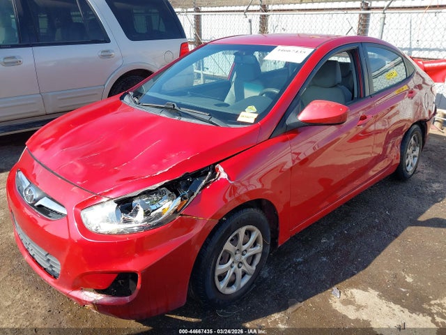 44667435 :رقم المزاد ، KMHCT4AE3DU306318 vin ، 2013 Hyundai Accent Gls مزاد بيع