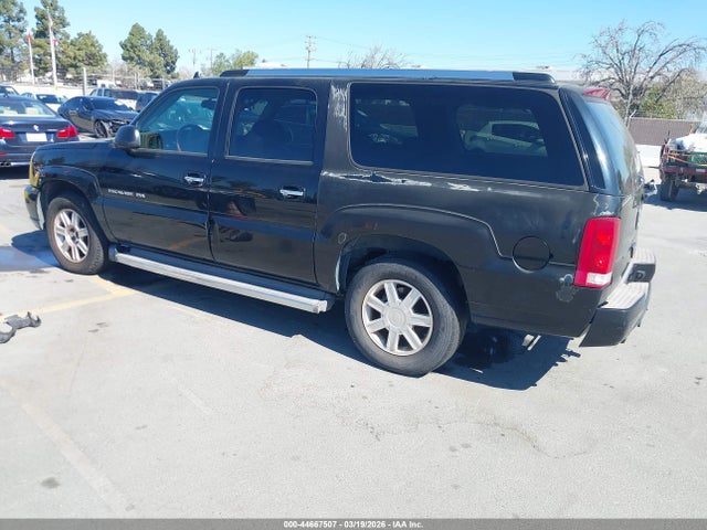 2006 CADILLAC ESCALADE ESV 3GYFK66N16G123282 Photo 2