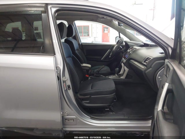 Продаж на аукціоні авто 2016 Subaru Forester 2.5i Premium, vin: JF2SJADCXGH561142, номер лоту: 44667516