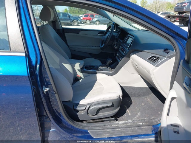 Продаж на аукціоні авто 2019 Hyundai Sonata Eco, vin: 5NPE24AA9KH801269, номер лоту: 44667519