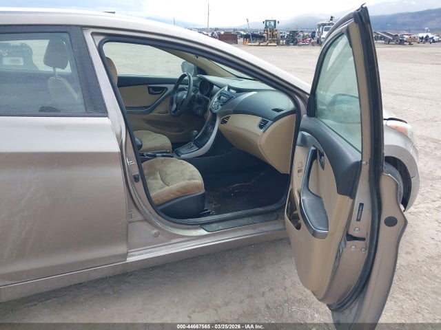 2013 HYUNDAI ELANTRA 5NPDH4AE5DH396513 Photo 4