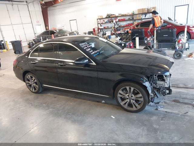 Продаж на аукціоні авто 2018 Mercedes-benz C 300 4matic, vin: 55SWF4KB0JU270152, номер лоту: 44667567