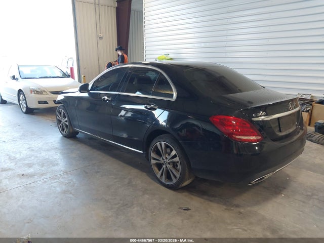 Продаж на аукціоні авто 2018 Mercedes-benz C 300 4matic, vin: 55SWF4KB0JU270152, номер лоту: 44667567
