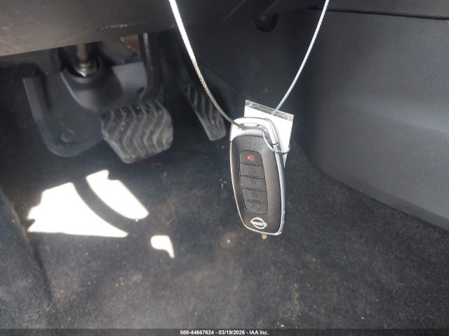 5N1BT3BB8RC705667 Nissan Rogue Sv Intelligent Awd