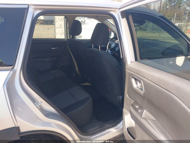 5N1BT3BB8RC705667 Nissan Rogue Sv Intelligent Awd