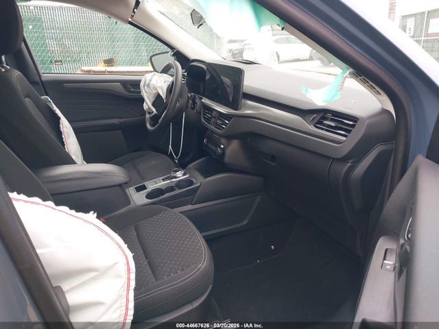 44667626 :رقم المزاد ، 1FMCU0GN5RUA03657 vin ، 2024 Ford Escape Active مزاد بيع