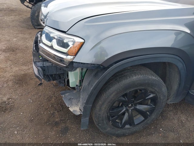 1V2KR2CA9JC552576 Volkswagen Atlas 3.6l V6 Se