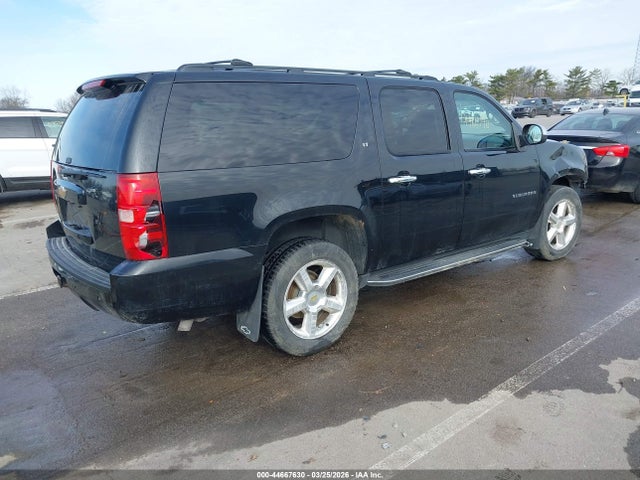 1GNSKJE70ER240948 Chevrolet Suburban 1500 Lt