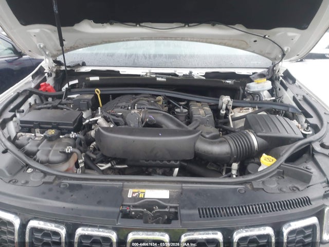 44667634 :رقم المزاد ، 1C4RJFBGXHC852481 vin ، 2017 Jeep Grand Cherokee Limited 4x4 مزاد بيع