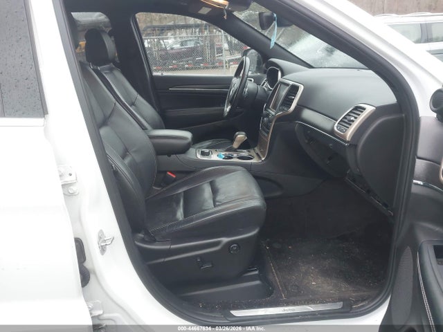 44667634 :رقم المزاد ، 1C4RJFBGXHC852481 vin ، 2017 Jeep Grand Cherokee Limited 4x4 مزاد بيع