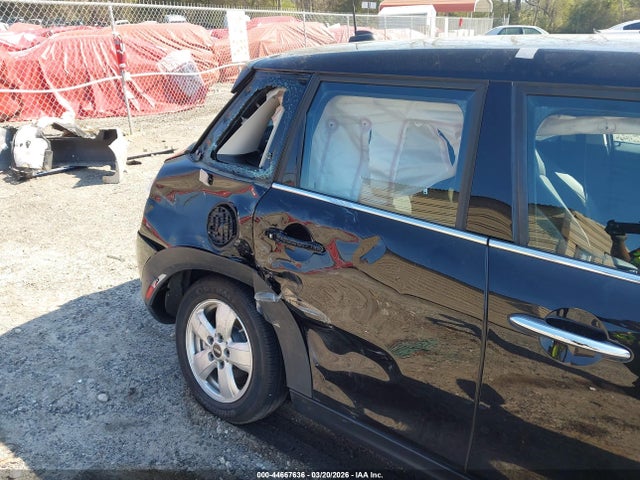 WMWXU1C53K2F82053 Mini Hardtop Cooper