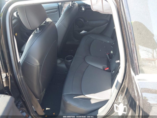 WMWXU1C53K2F82053 Mini Hardtop Cooper
