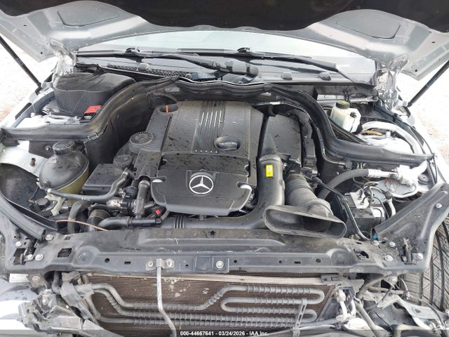 Продажа на аукционе авто 2012 Mercedes-benz C 250 Sport, vin: WDDGF4HB8CR227341, номер лота: 44667641