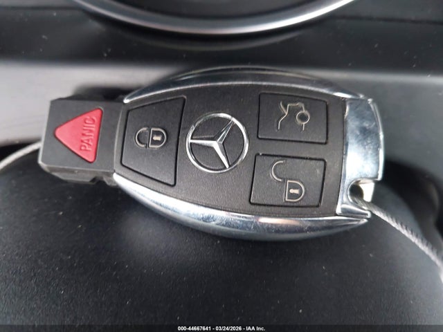 Продажа на аукционе авто 2012 Mercedes-benz C 250 Sport, vin: WDDGF4HB8CR227341, номер лота: 44667641
