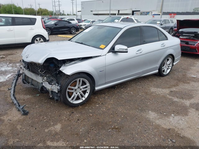 Продажа на аукционе авто 2012 Mercedes-benz C 250 Sport, vin: WDDGF4HB8CR227341, номер лота: 44667641