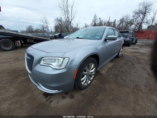 Продажа на аукционе авто 2015 Chrysler 300 Limited, vin: 2C3CCARG2FH736599, номер лота: 44667685