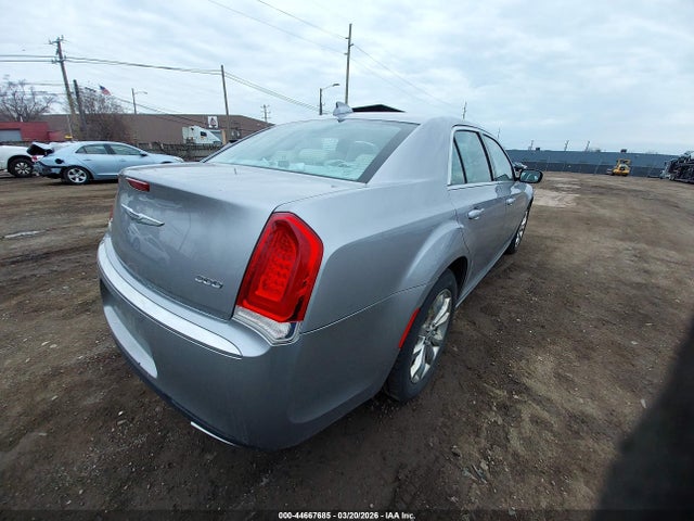 Продажа на аукционе авто 2015 Chrysler 300 Limited, vin: 2C3CCARG2FH736599, номер лота: 44667685