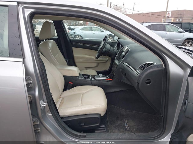Продажа на аукционе авто 2015 Chrysler 300 Limited, vin: 2C3CCARG2FH736599, номер лота: 44667685