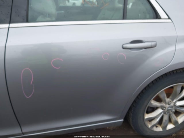 Продажа на аукционе авто 2015 Chrysler 300 Limited, vin: 2C3CCARG2FH736599, номер лота: 44667685